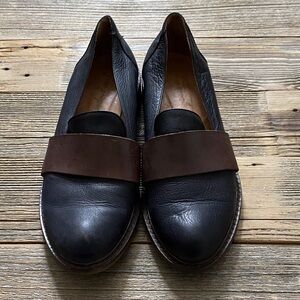 Free People Merit Loafers. 39.